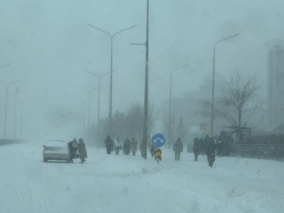 За выходные на Астану выпала полуторамесячная норма осадков