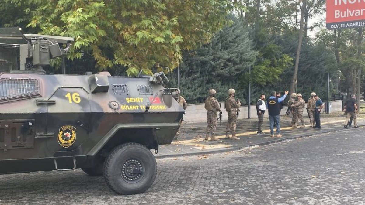 Взрыв прогремел у здания МВД Турции