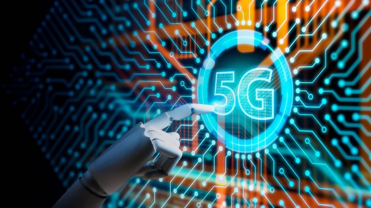 Аукционы по 5G не будут проводить из-за сделки с катарцами: что ответили в АЗРК