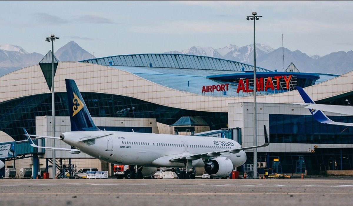 Air Astana обвинила аэропорт Алматы в повреждении самолёта