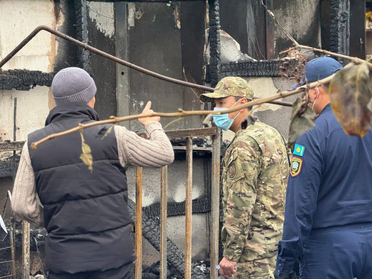 Звонили в 102, полиция не ответила: друзья убитого Шерзата о поджоге в Талгаре