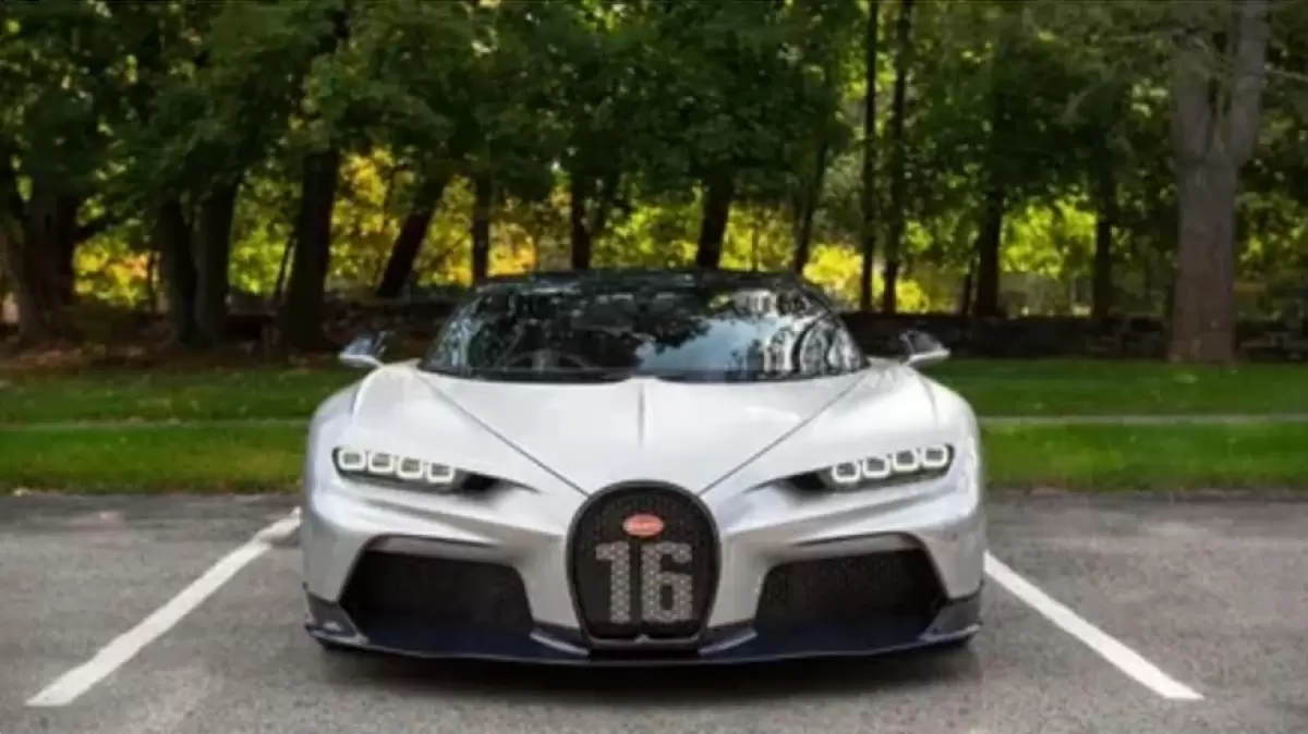 Bugatti Chiron за 2 млрд тенге выставили на продажу в Алматы