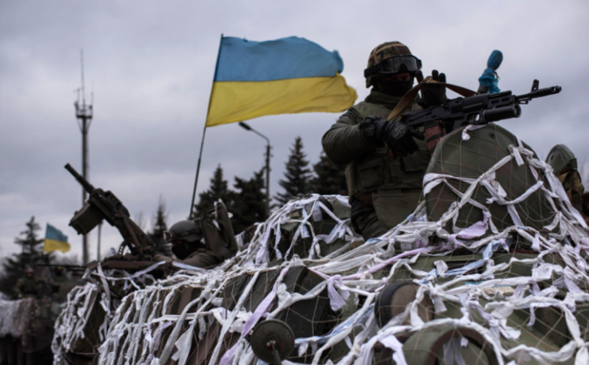 В ЕС обсуждают вопрос введения войск в Украину