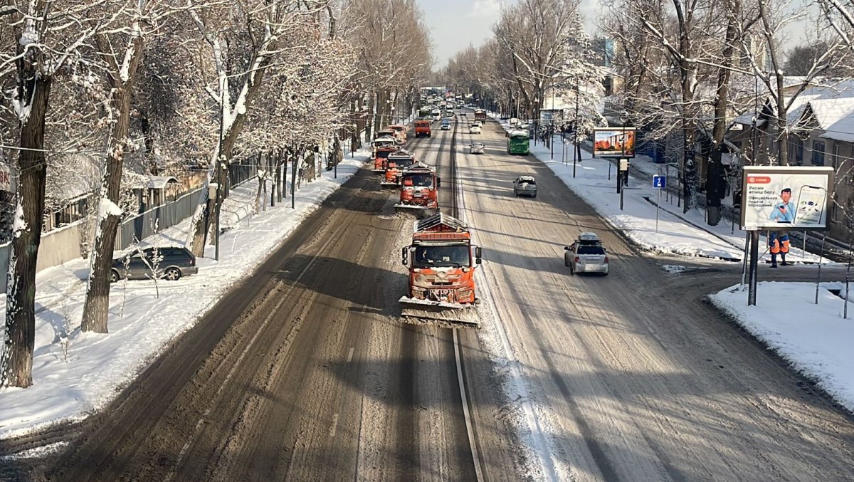 В Алматы за сутки выпало 32% декабрьской нормы снега