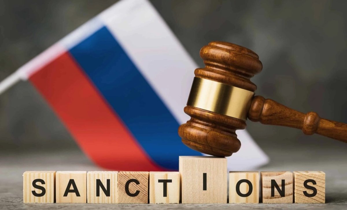 Новые "сокрушительные" санкции против России поддержали сенаторы США