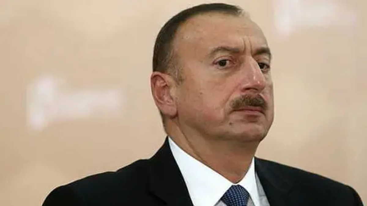 Ильхам Алиев отказался ехать в Москву на парад Победы