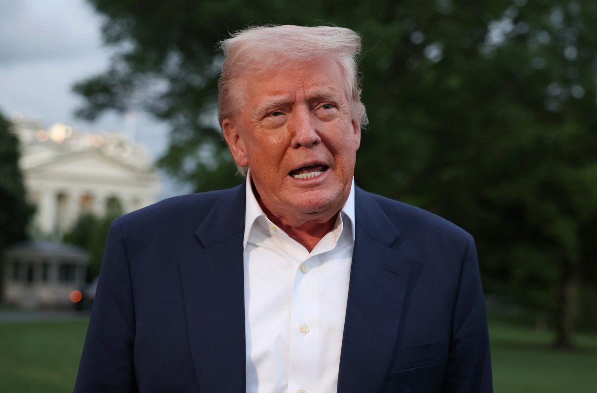 Трамп призвал Украину согласиться на переговоры с Россией без прекращения огня