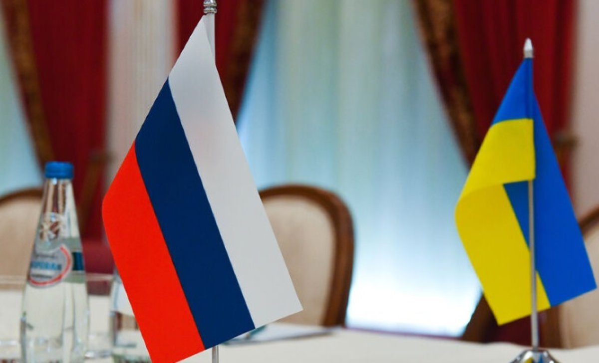 Переговоры между Украиной и Россией начались в Стамбуле - трансляцию отключили