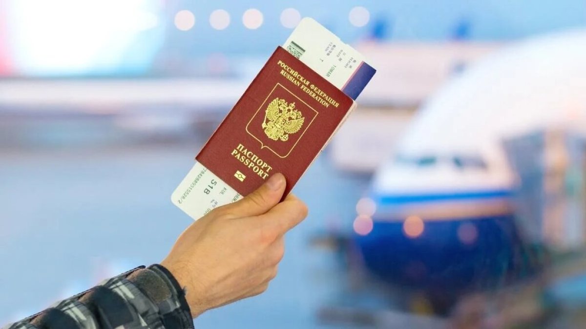 Высокопоставленным россиянам разрешили поездки в Казахстан