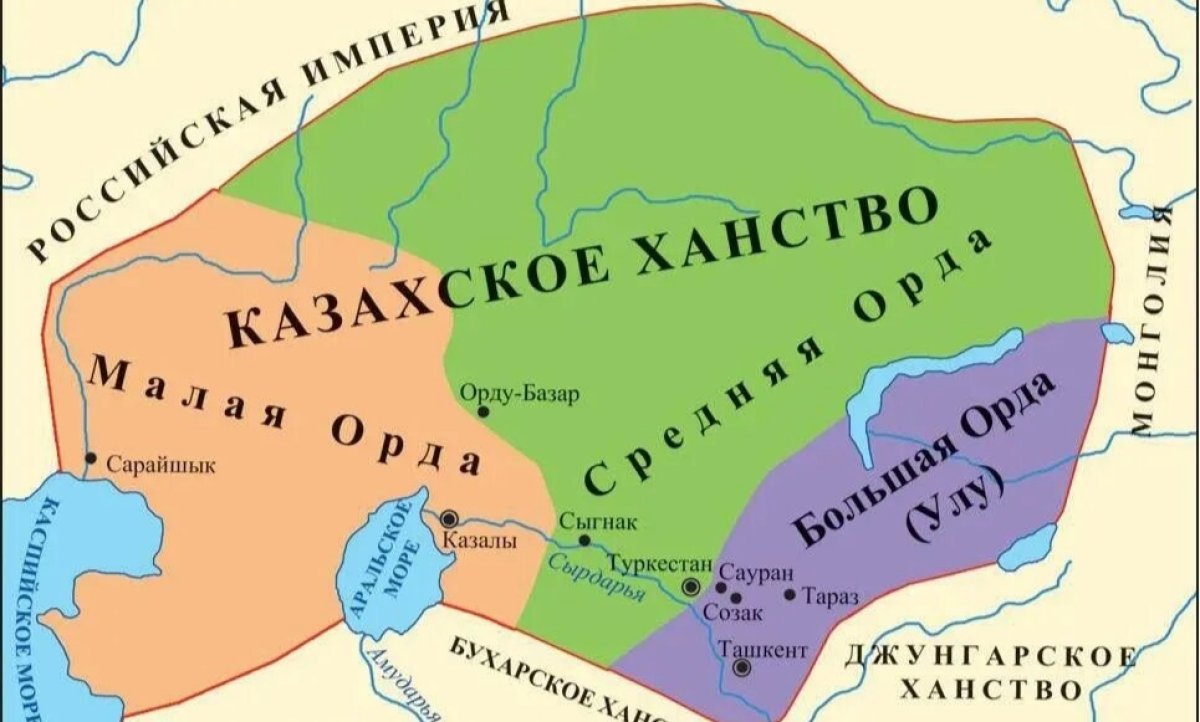 "У казахов не было государства и письма": заявление российской казашки обсуждают в Сети