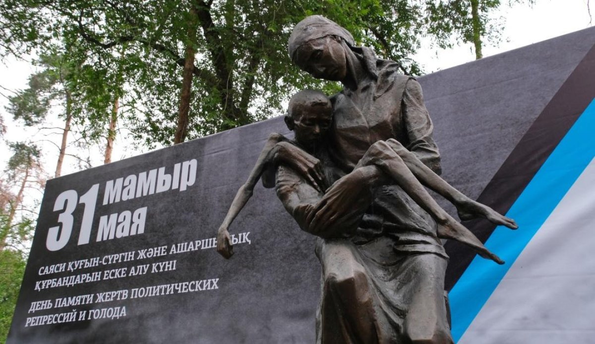Акиматы запрещают казахстанцам почтить память жертв репрессий и голодомора