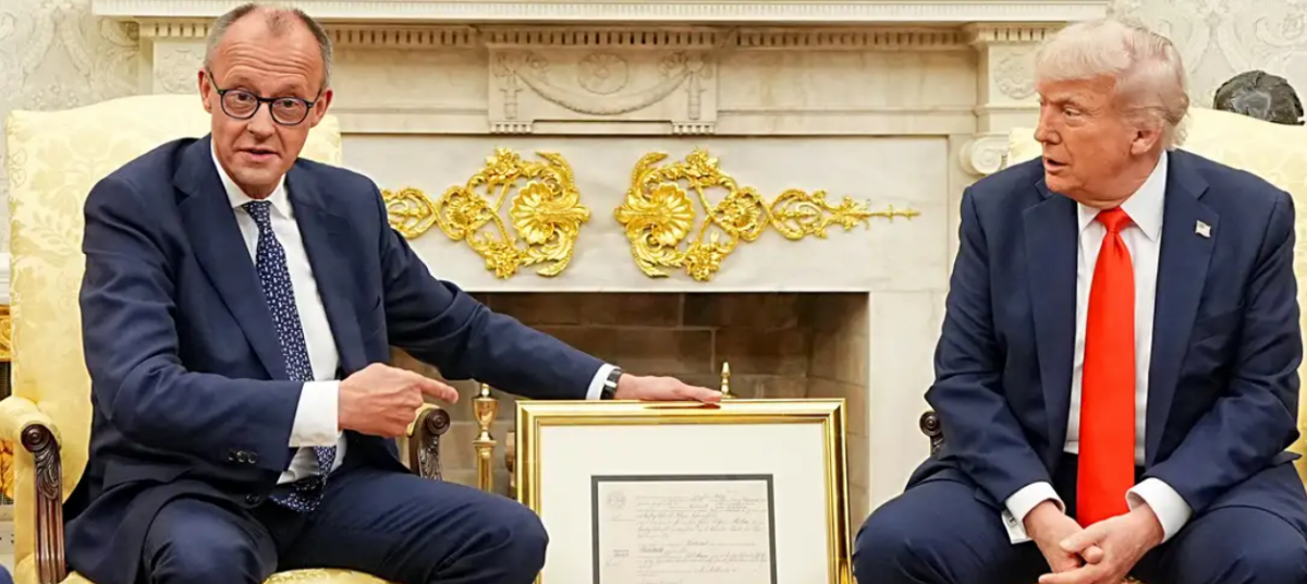 Мерц призвал Трампа вместе остановить войну в Украине