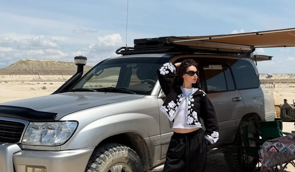 Группа Ay Yola сняла клип в Мангистау: стала известна дата премьеры
