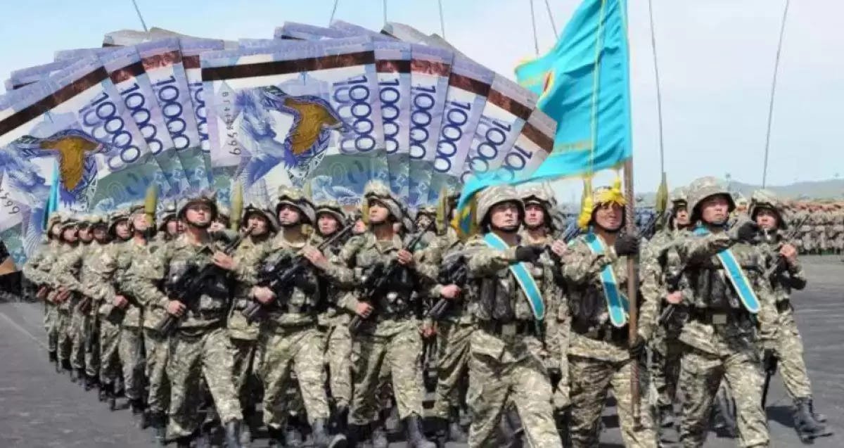 Казахстану необходимо реформировать Минобороны и армию — Досым Сатпаев