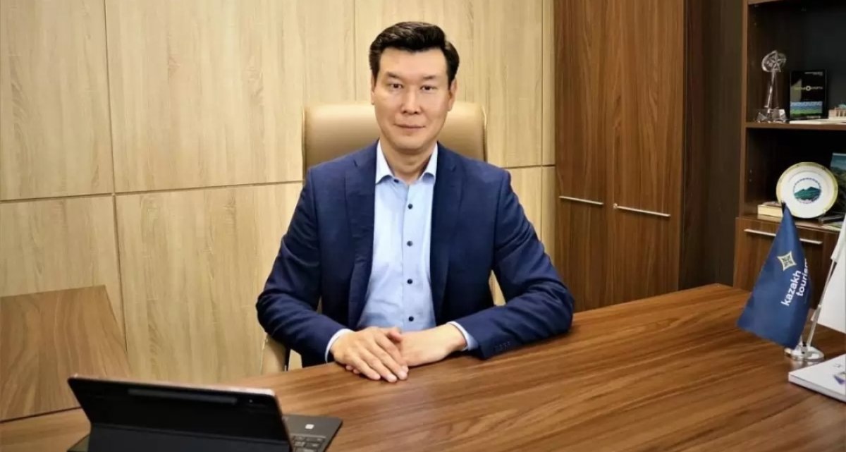 Кайрат Садвакасов ушел из KazakhTourism
