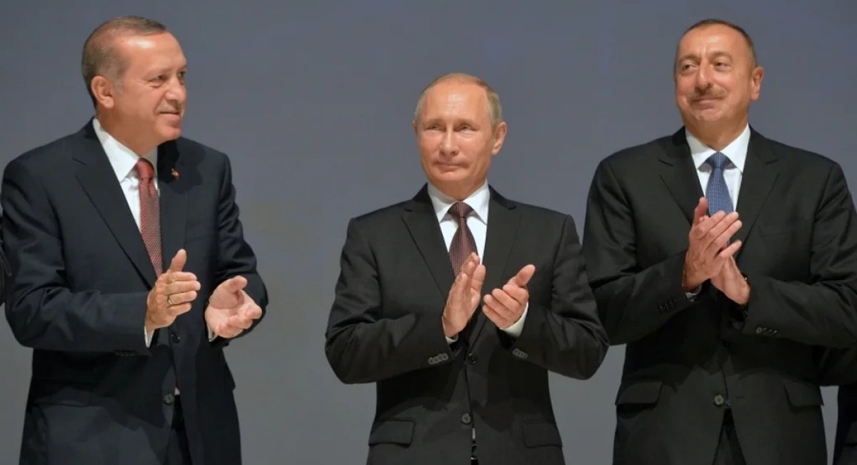 Эрдоган призвал Путина и Алиева к сдержанности