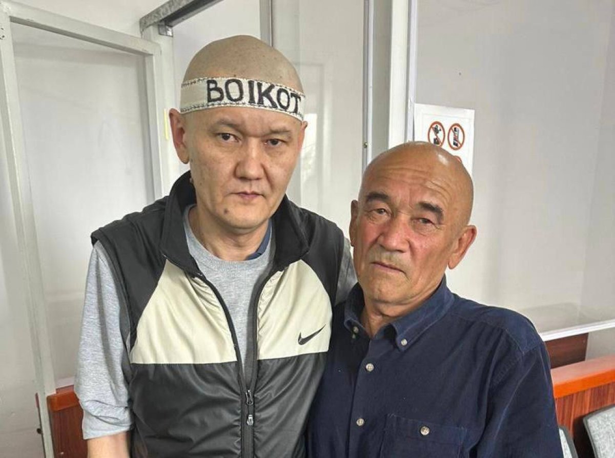 Карцер и изнуряющая жара: журналисты приехали к Думану Мухаммедкариму в СИЗО