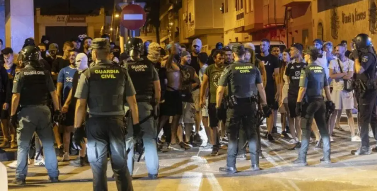 В Испании вспыхнули беспорядки из-за конфликта с мигрантами