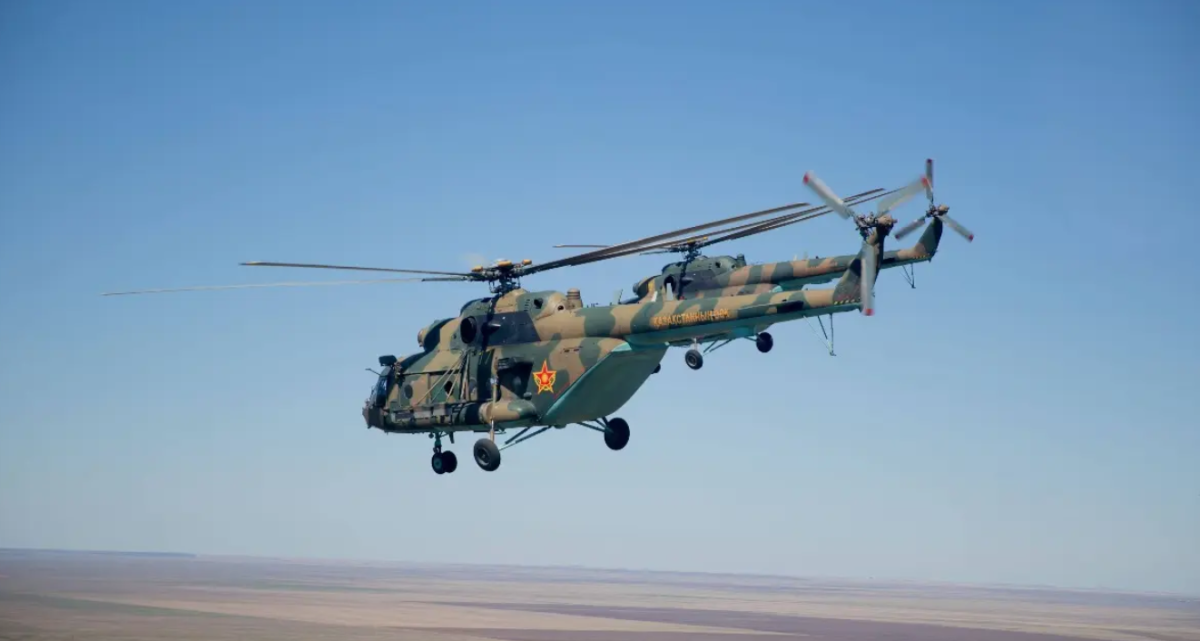 Пропавший военный вертолёт в Казахстане до сих пор не обнаружен
