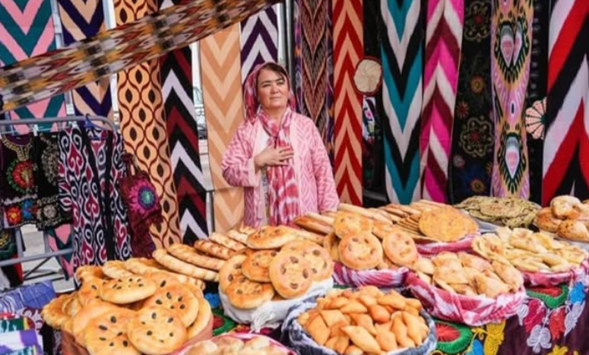 В Астане пройдёт таджикская ярмарка с фруктами и восточной кухней