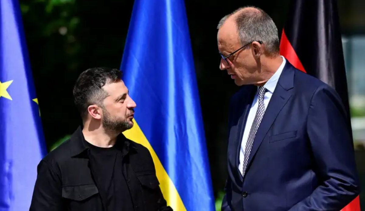 Зеленский прибыл в Берлин на видеоконференцию с Трампом