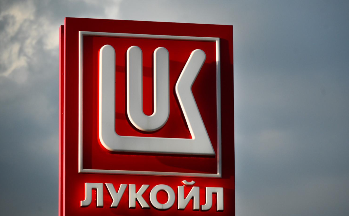 США могут ввести санкции против «Роснефти» и «Лукойла»