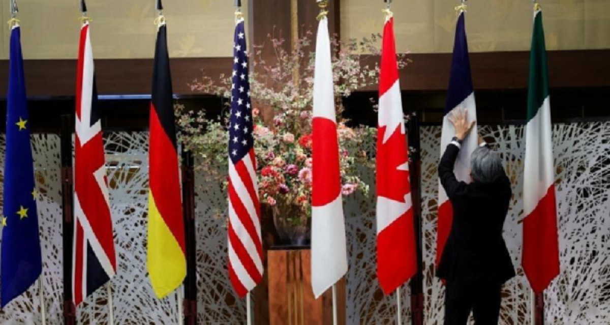Нарушения воздушного пространства НАТО со стороны России неприемлемы - страны G7