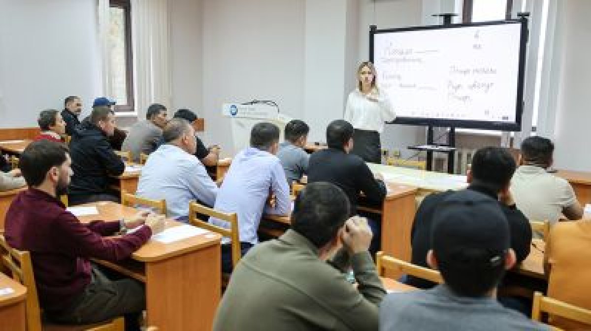 Еще одна страна начала проверять знание русского языка у мигрантов
