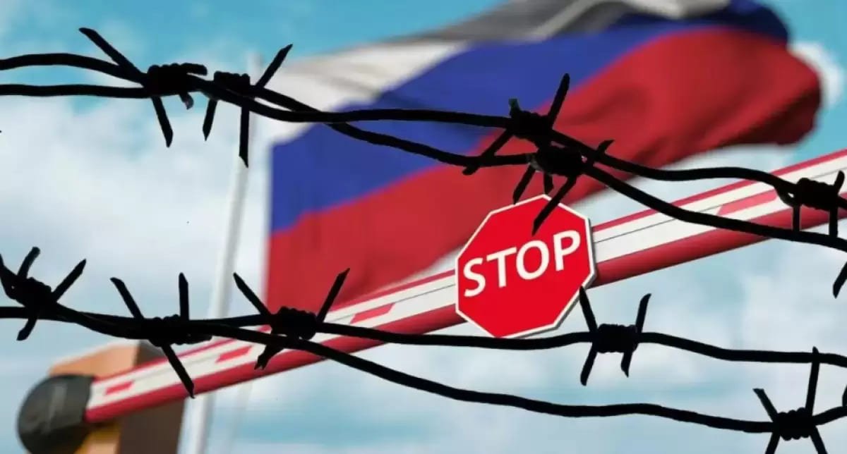 Банки Центральной Азии попадут под санкции из-за помощи РФ — Bloomberg
