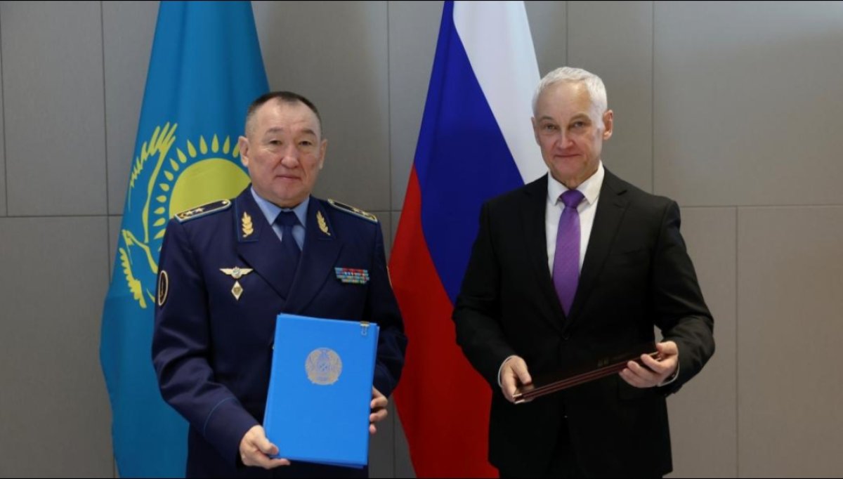 Казахстан заключил военный договор с Россией и Беларусью