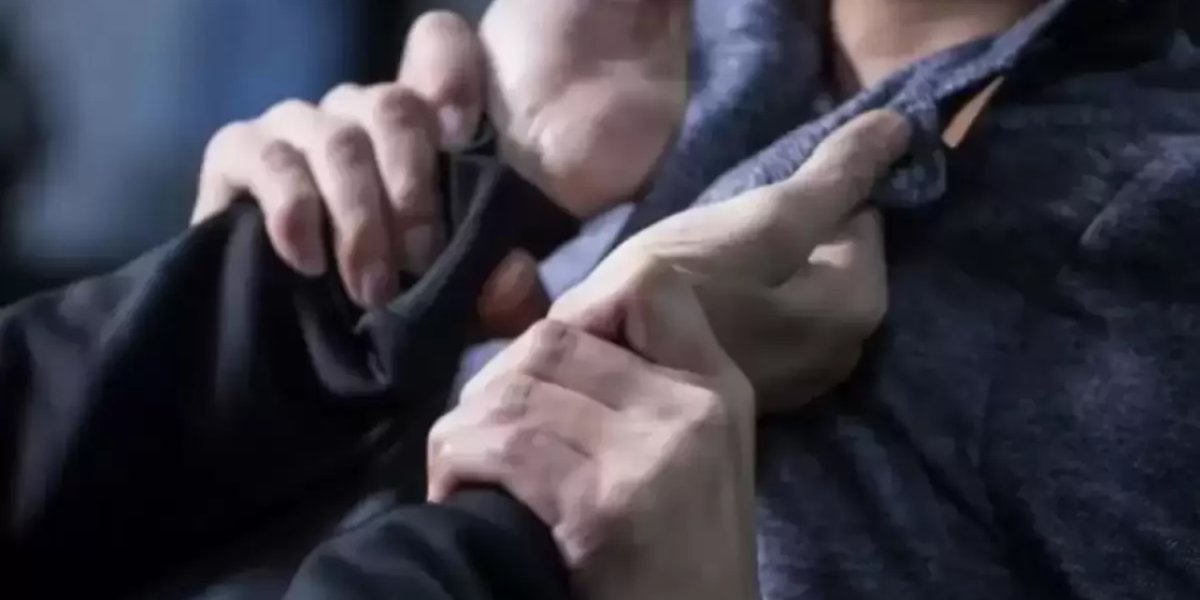 «Больше не хочет ходить в школу»: подростка избили в Актюбинской области