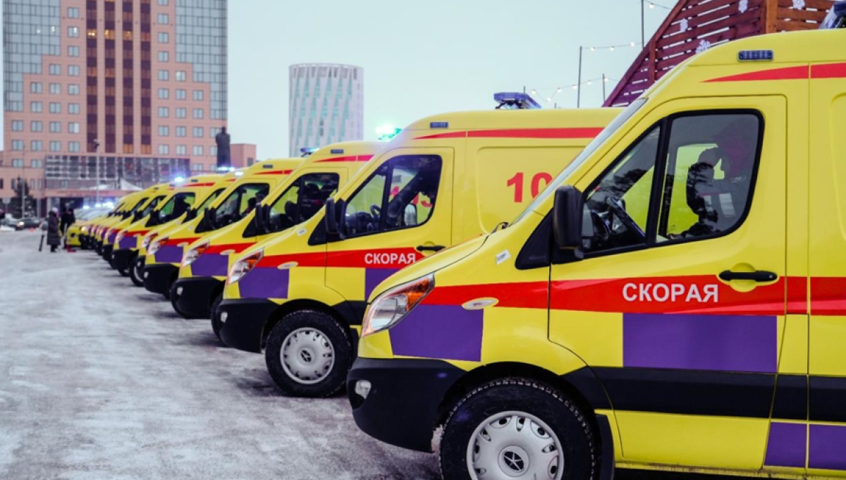 В Экибастузе мужчина случайно поджёг себя во дворе