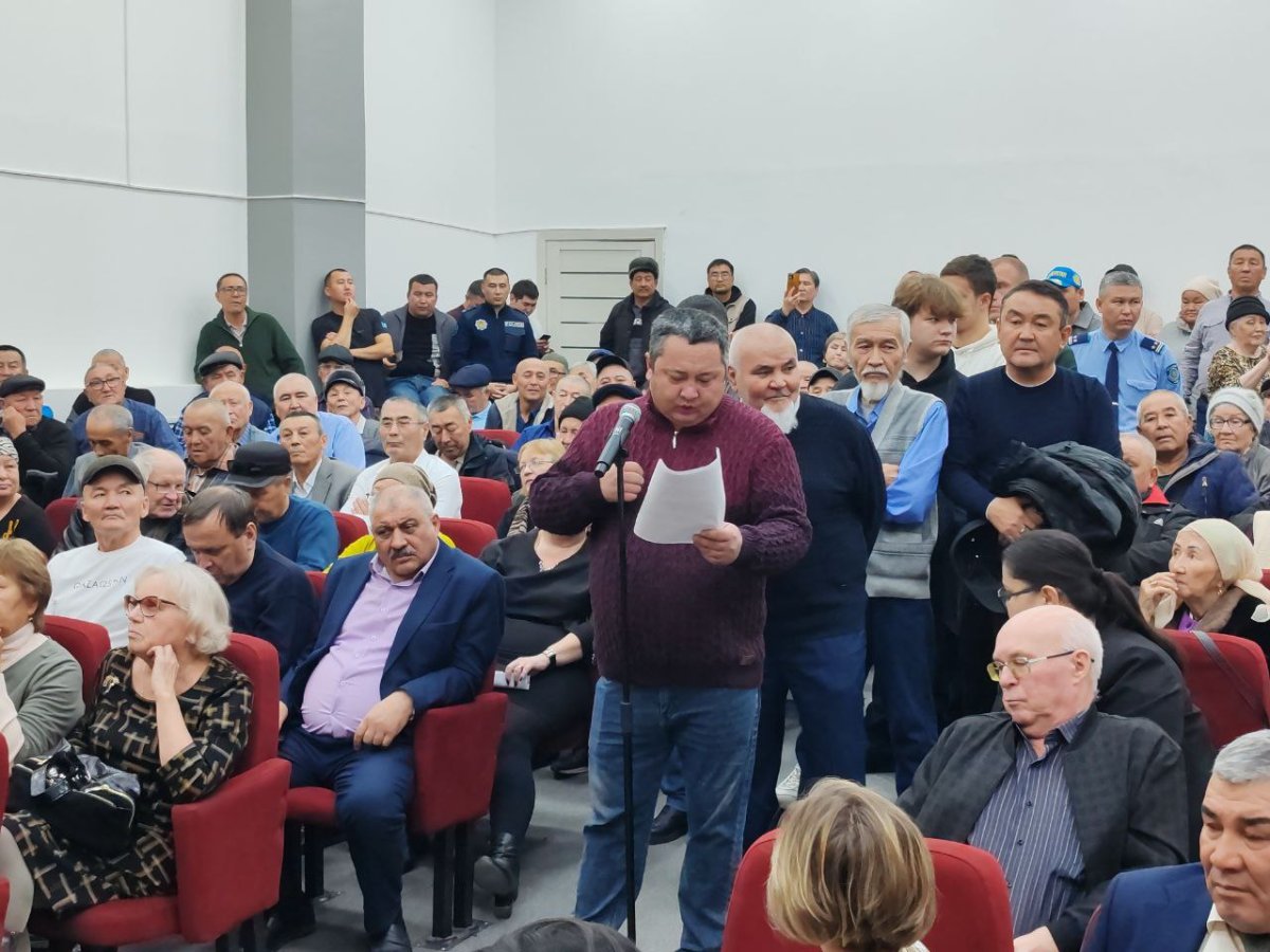 «О каком патриотизме можно говорить?»: переименовать улицы на казахский лад требуют в Рудном