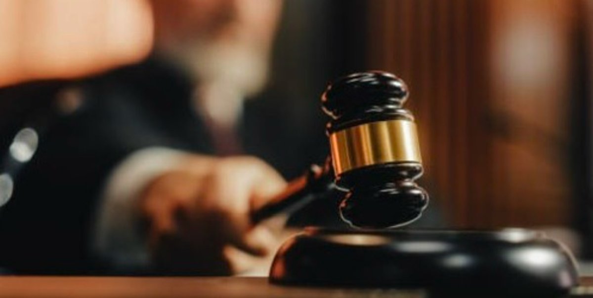 Карагандинца без рук и ног заставляли попрошайничать: обвиняемым сократили сроки