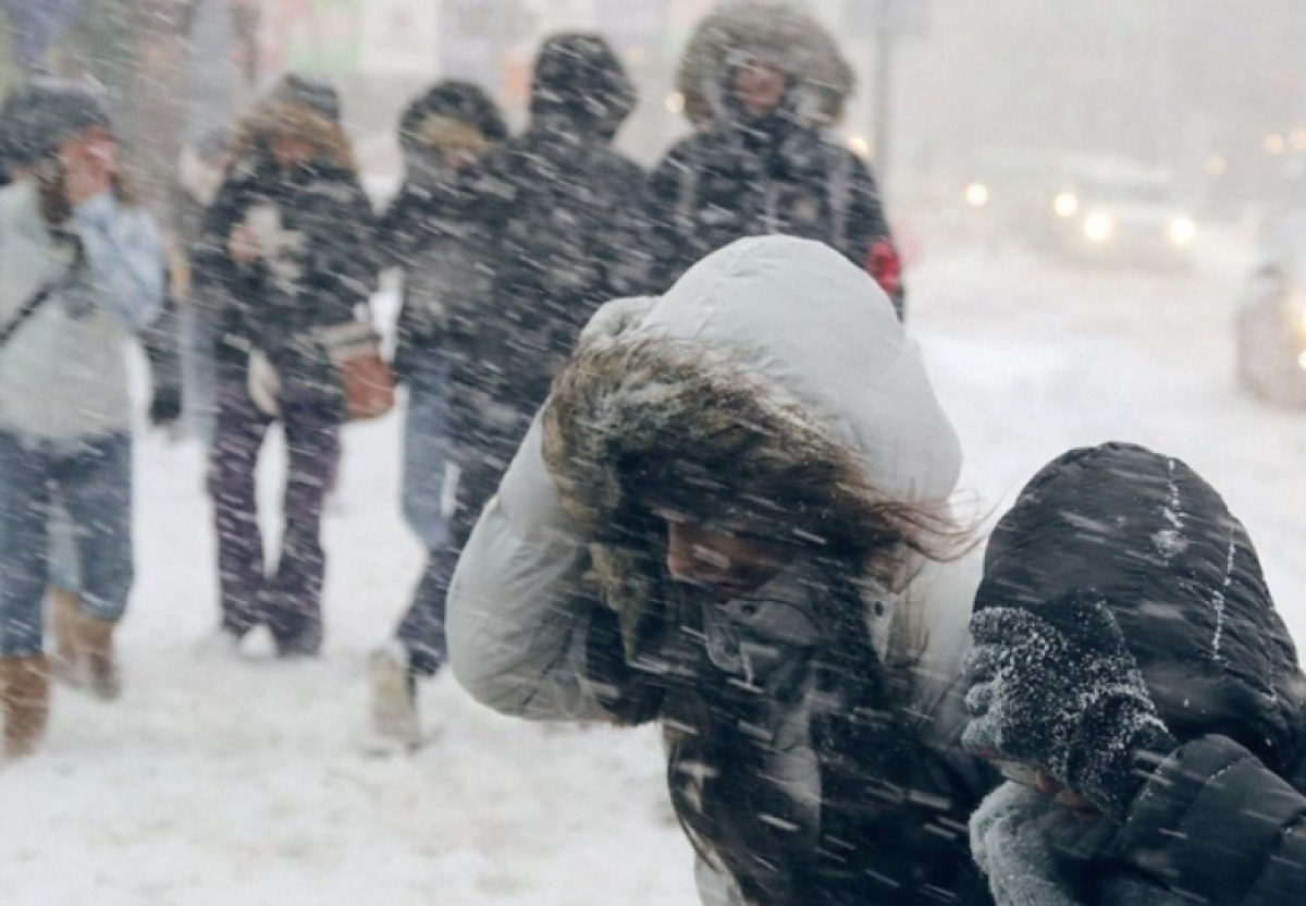 Почти по всему Казахстану объявили штормовое предупреждение