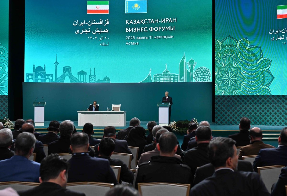 Казахстан построит терминал в печально известном порту Ирана