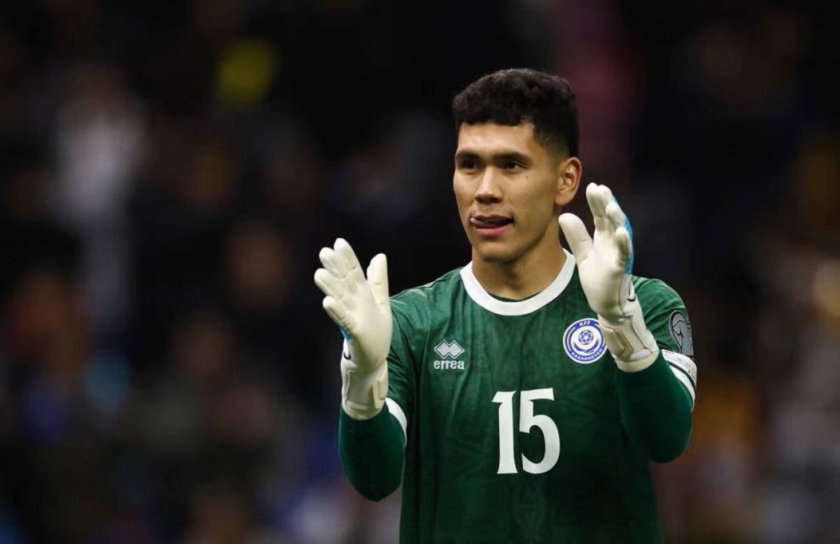 Темирлан Анарбеков вошёл в топ-5 лучших вратарей Лиги чемпионов