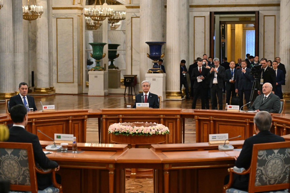 Неформальная встреча глав стран СНГ: что обсудили лидеры