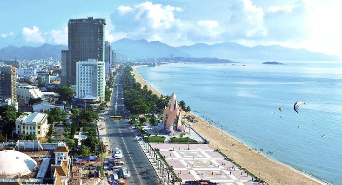 "Жить, а не существовать": казахстанец подсчитал выгоду от зимовки во Вьетнаме