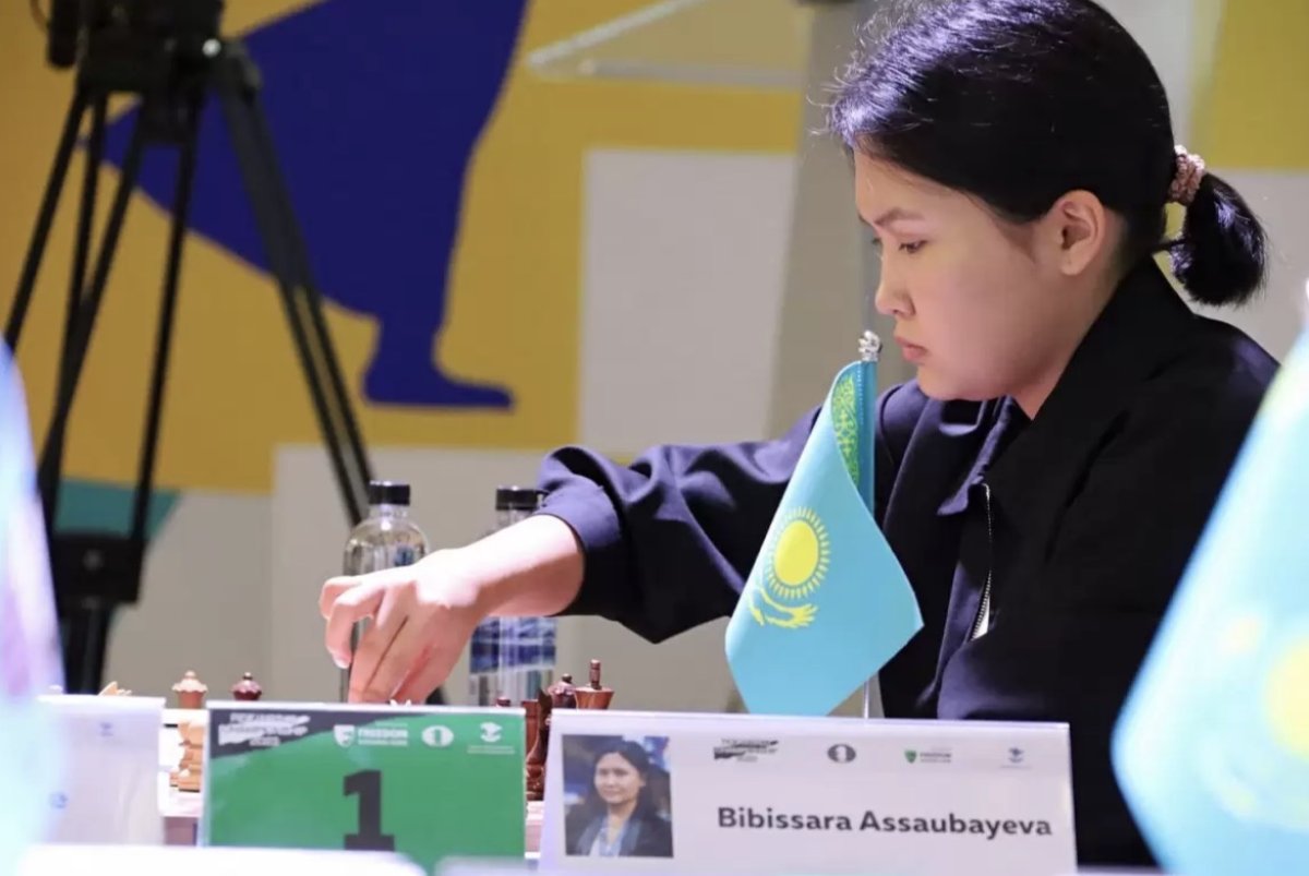 Бибисара Асаубаева в третий раз стала чемпионкой мира по блицу