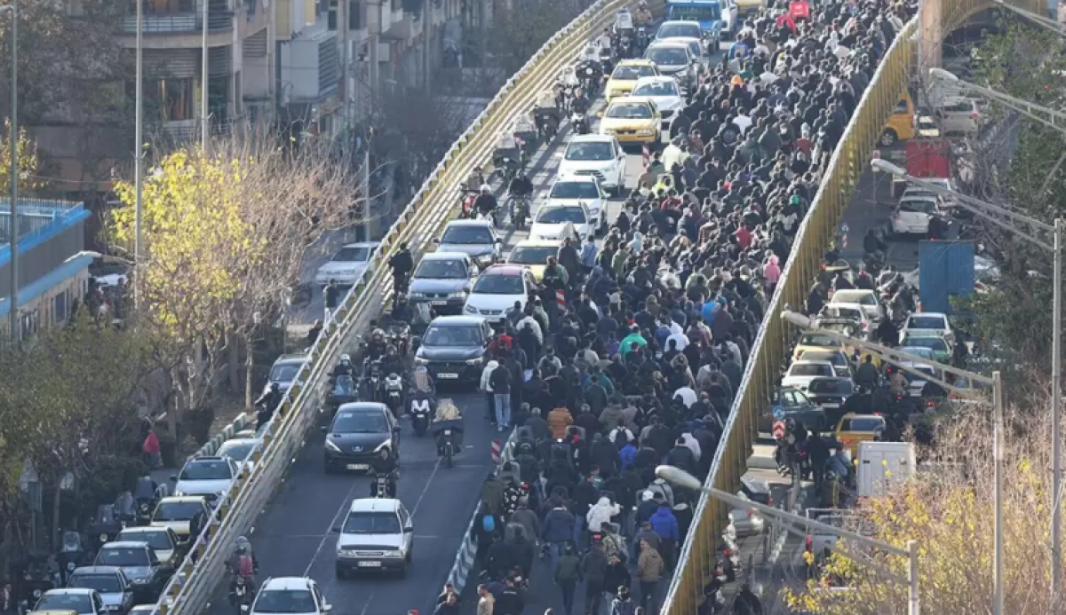 Протесты в Иране: количество убитых растет, арестованы уже больше тысячи