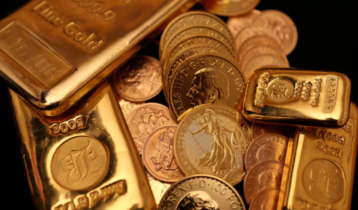 Золото продолжает расти в цене на фоне кризиса в Венесуэле