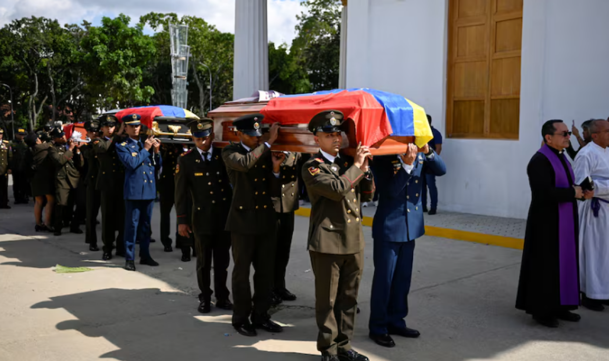 Венесуэла заявила о гибели 100 человек в результате атаки США