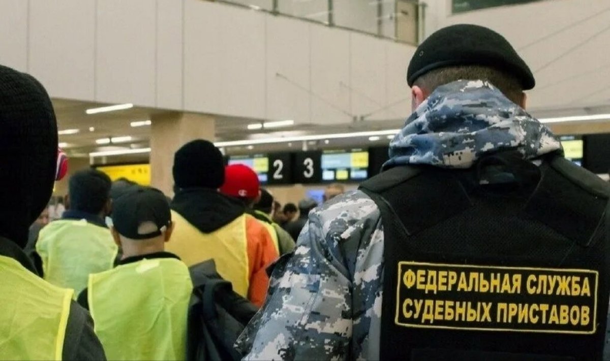 Россия не жалеет денег на принудительную депортацию мигрантов