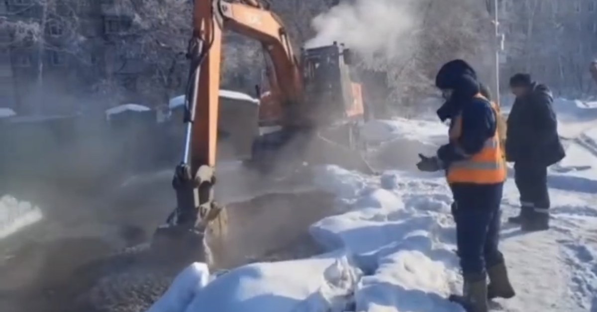 Сотни жителей Усть-Каменогорска остались без воды в мороз