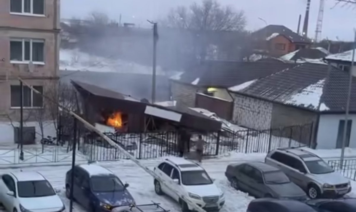 Кафе обрушилось после взрыва газа в Хромтау