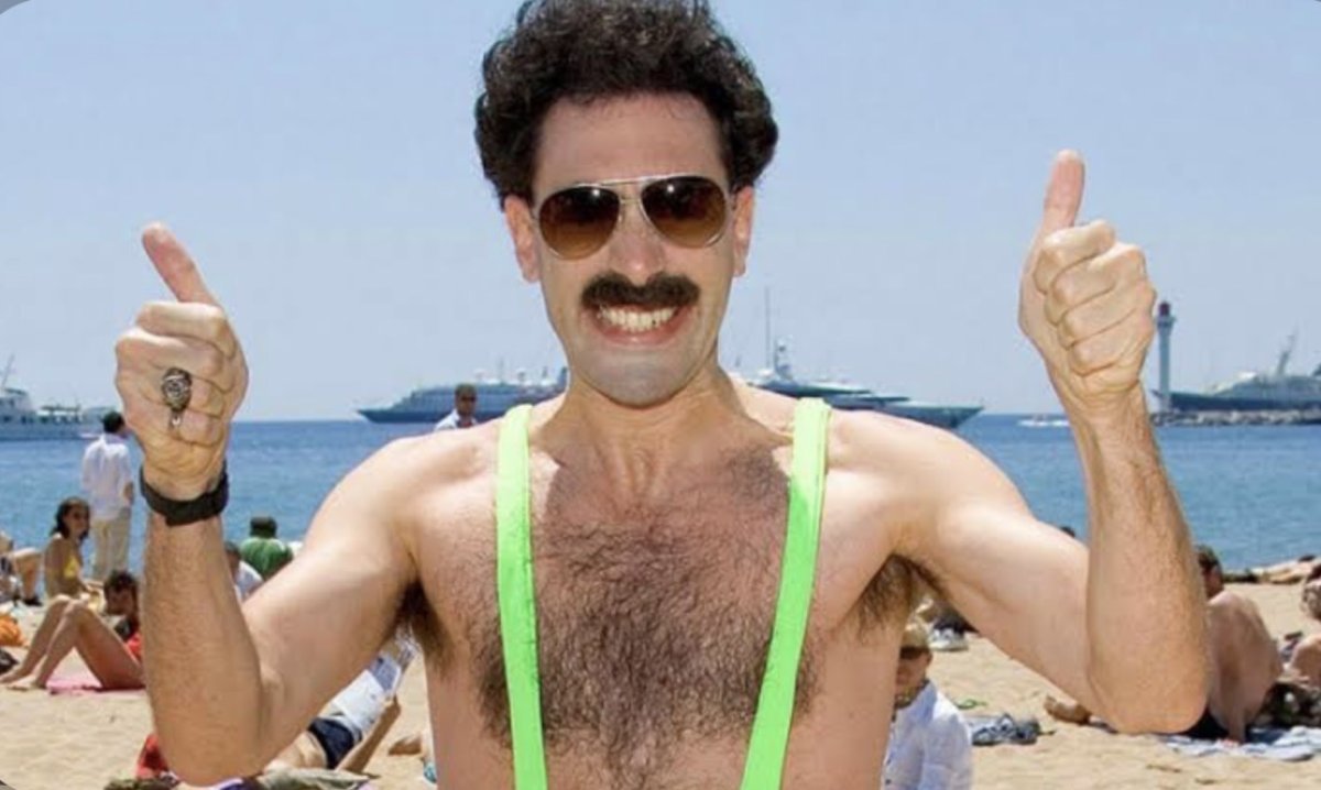 Фанаты «Брюгге» вышли в «купальниках Бората» на матч в Астане