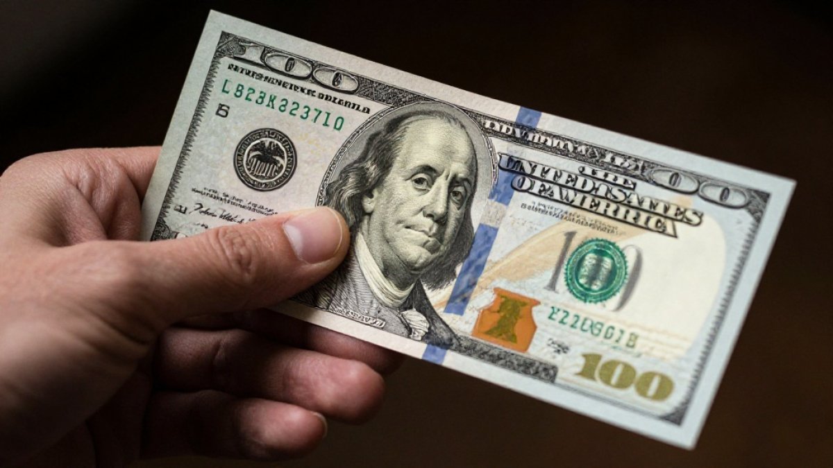 Казахстанцы отказываются от доллара: зафиксирован пятилетний антирекорд