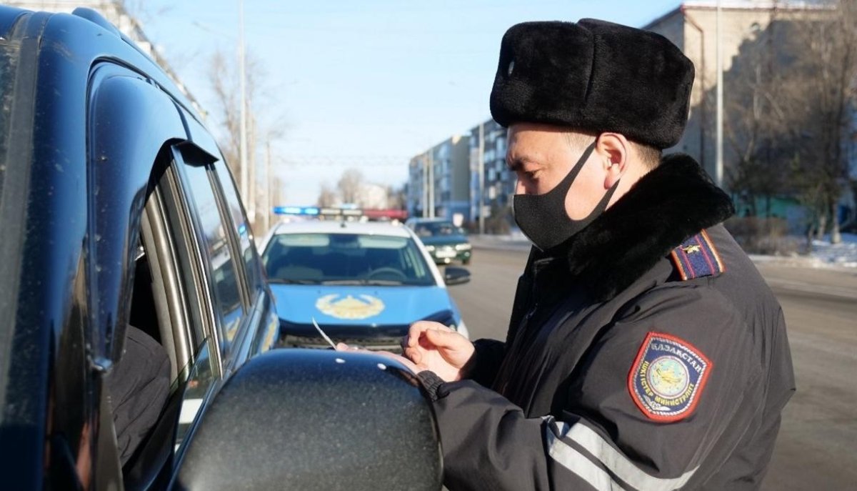 Некоторые водители могут лишиться скидки при уплате штрафа в Казахстане