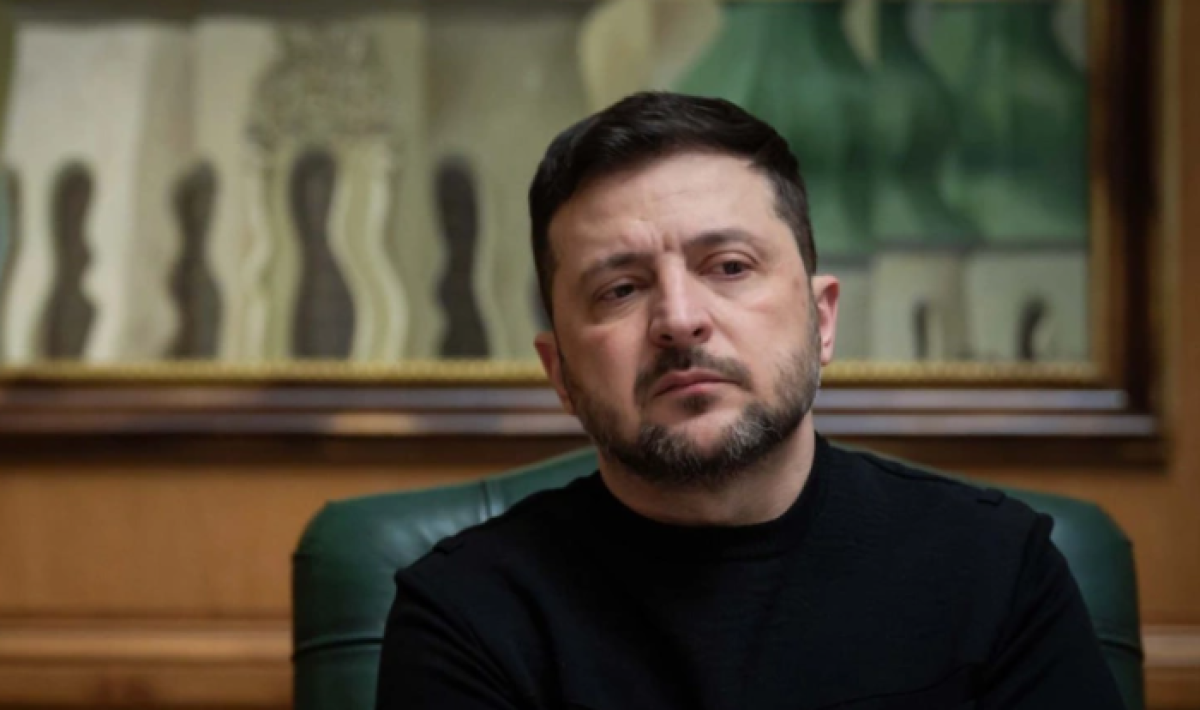 Зеленский объявит о выборах и референдуме 24 февраля - FT